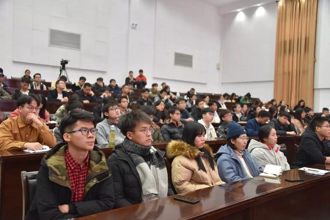 洲精品无码高潮喷水A片