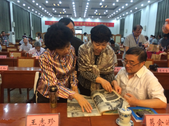 洲精品无码高潮喷水A片