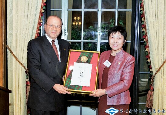 洲精品无码高潮喷水A片