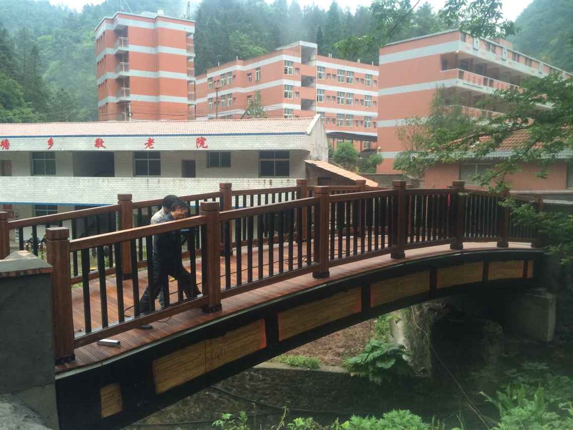 洲精品无码高潮喷水A片