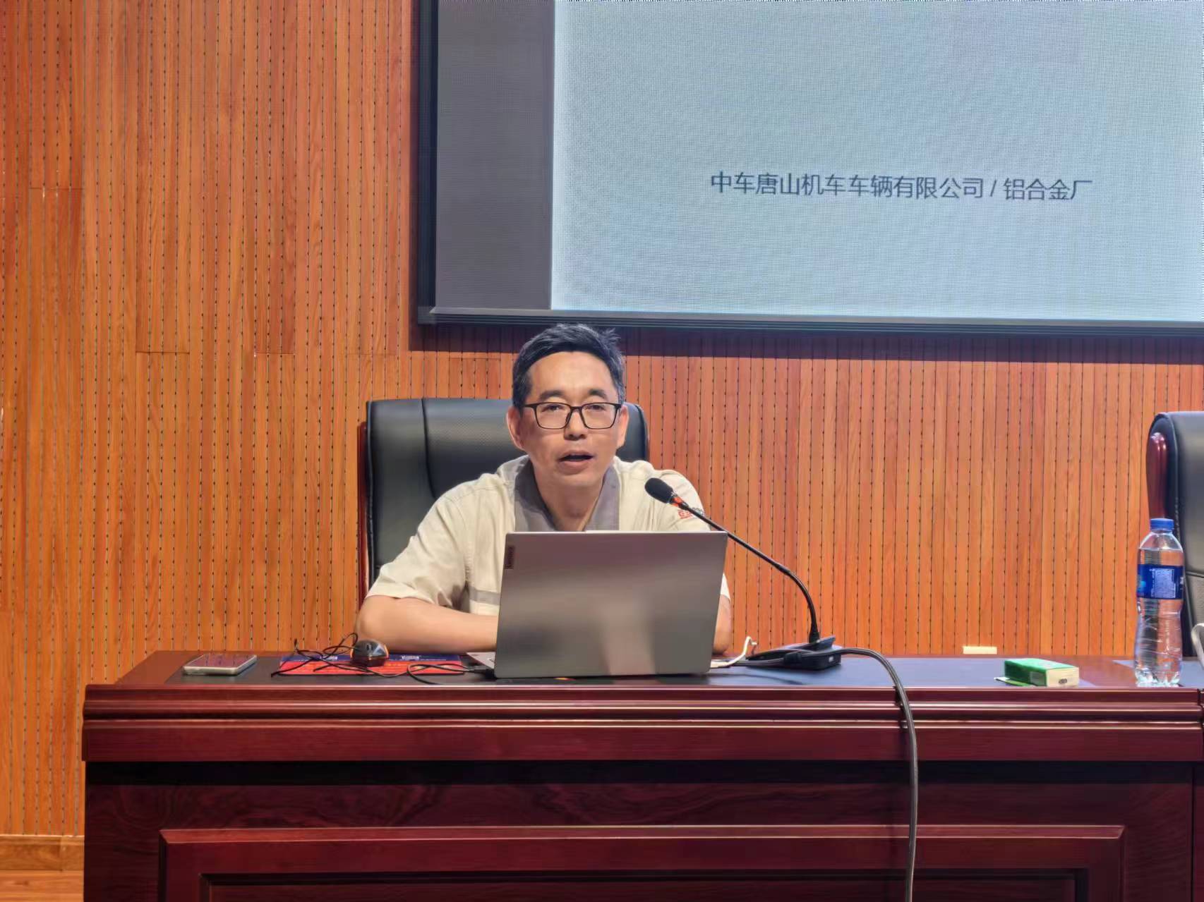 洲精品无码高潮喷水A片