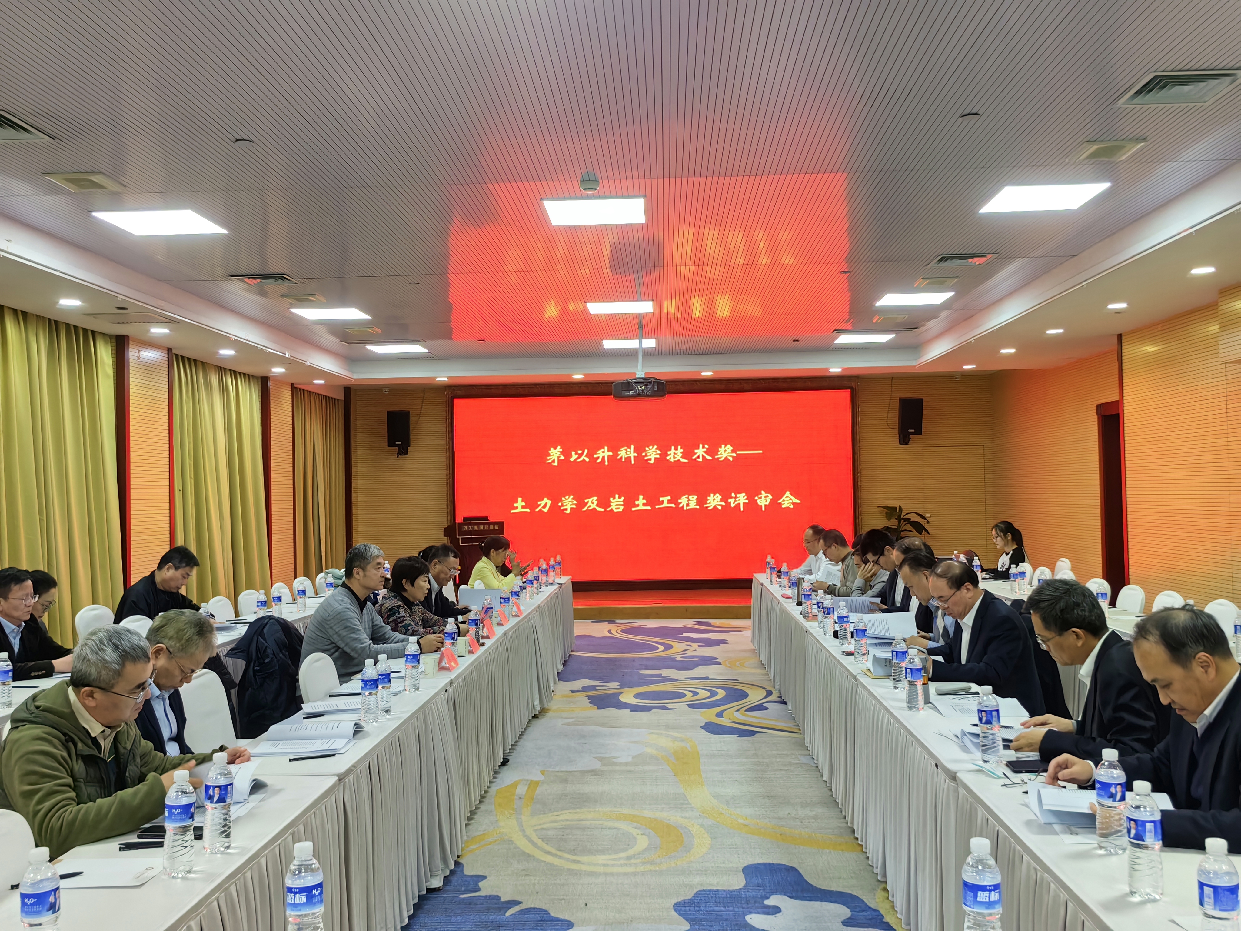 洲精品无码高潮喷水A片