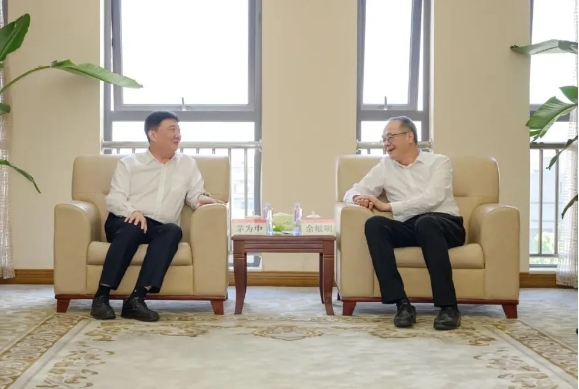 洲精品无码高潮喷水A片