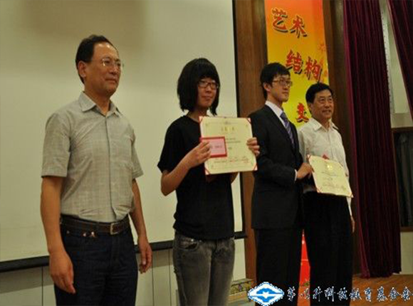 洲精品无码高潮喷水A片
