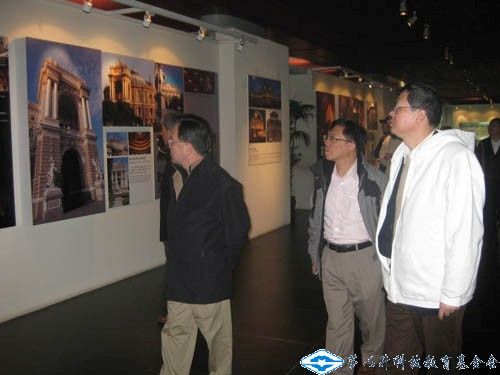 洲精品无码高潮喷水A片