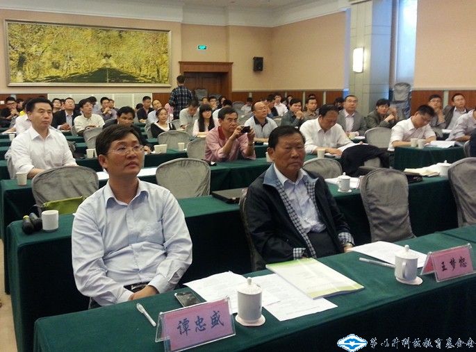 洲精品无码高潮喷水A片