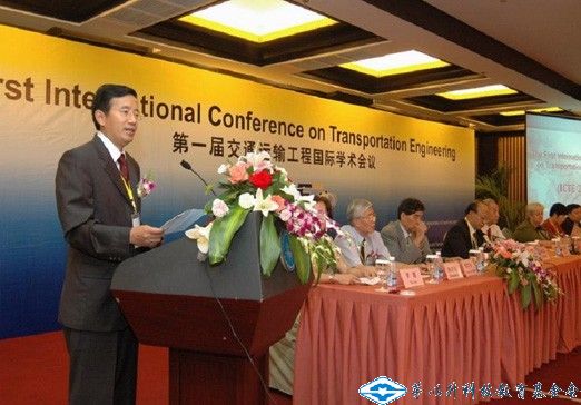 洲精品无码高潮喷水A片