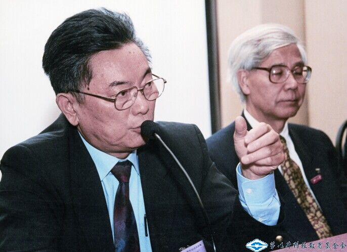 洲精品无码高潮喷水A片