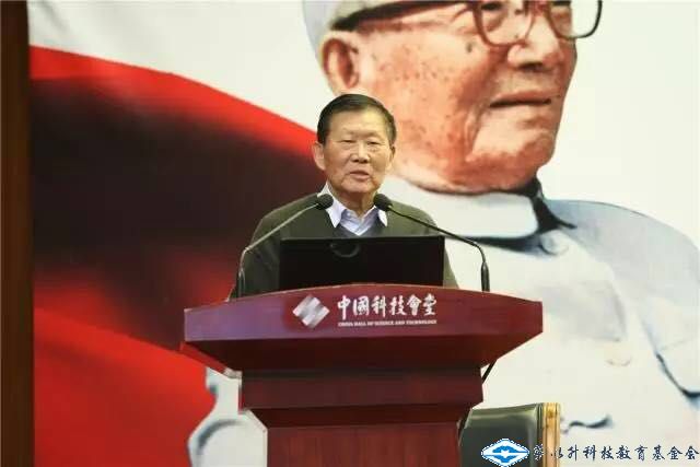 洲精品无码高潮喷水A片