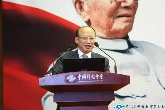 洲精品无码高潮喷水A片