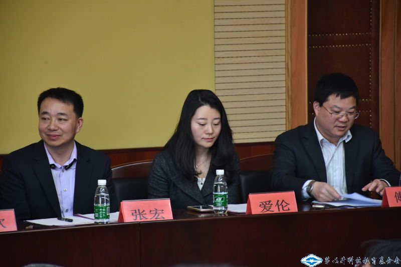 洲精品无码高潮喷水A片