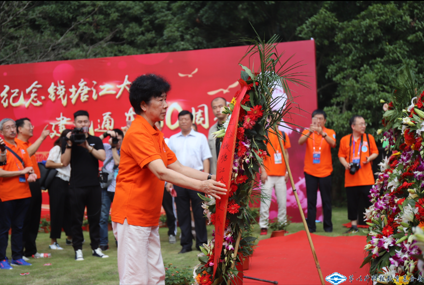洲精品无码高潮喷水A片