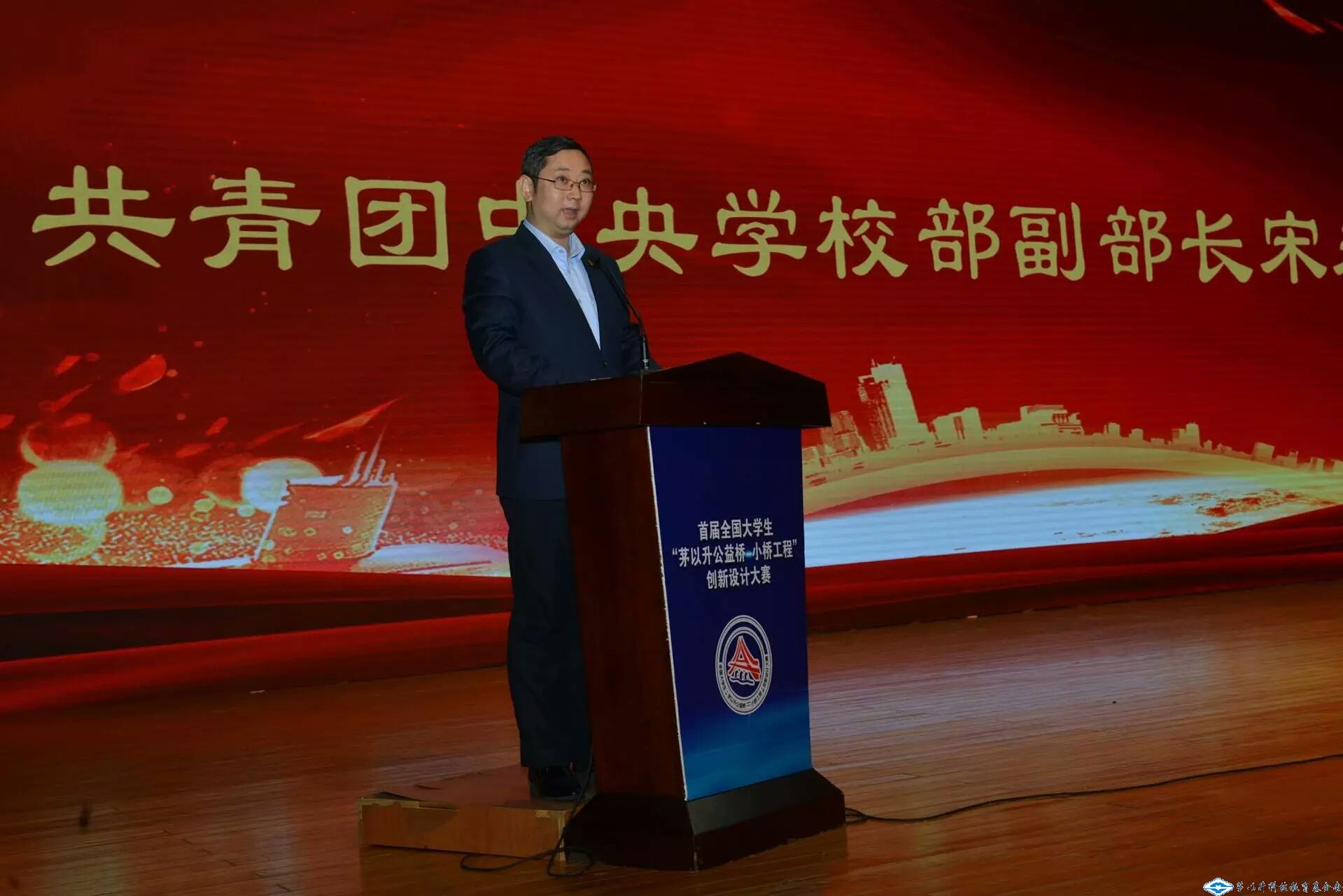 洲精品无码高潮喷水A片