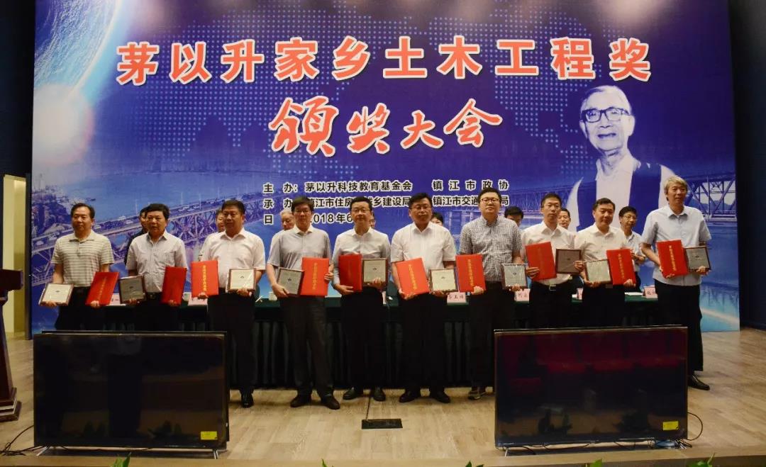 洲精品无码高潮喷水A片