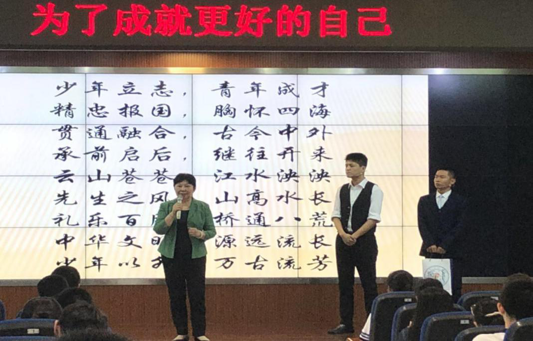 洲精品无码高潮喷水A片